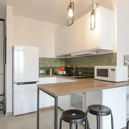 Danatower Standart View Апартаменты *