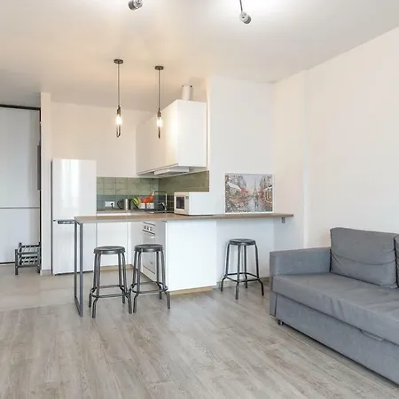 Апартаменти Danatower Standart View Мінськ